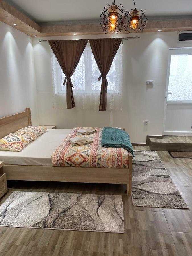 Studio apartment Lalović Žabljak Esterno foto